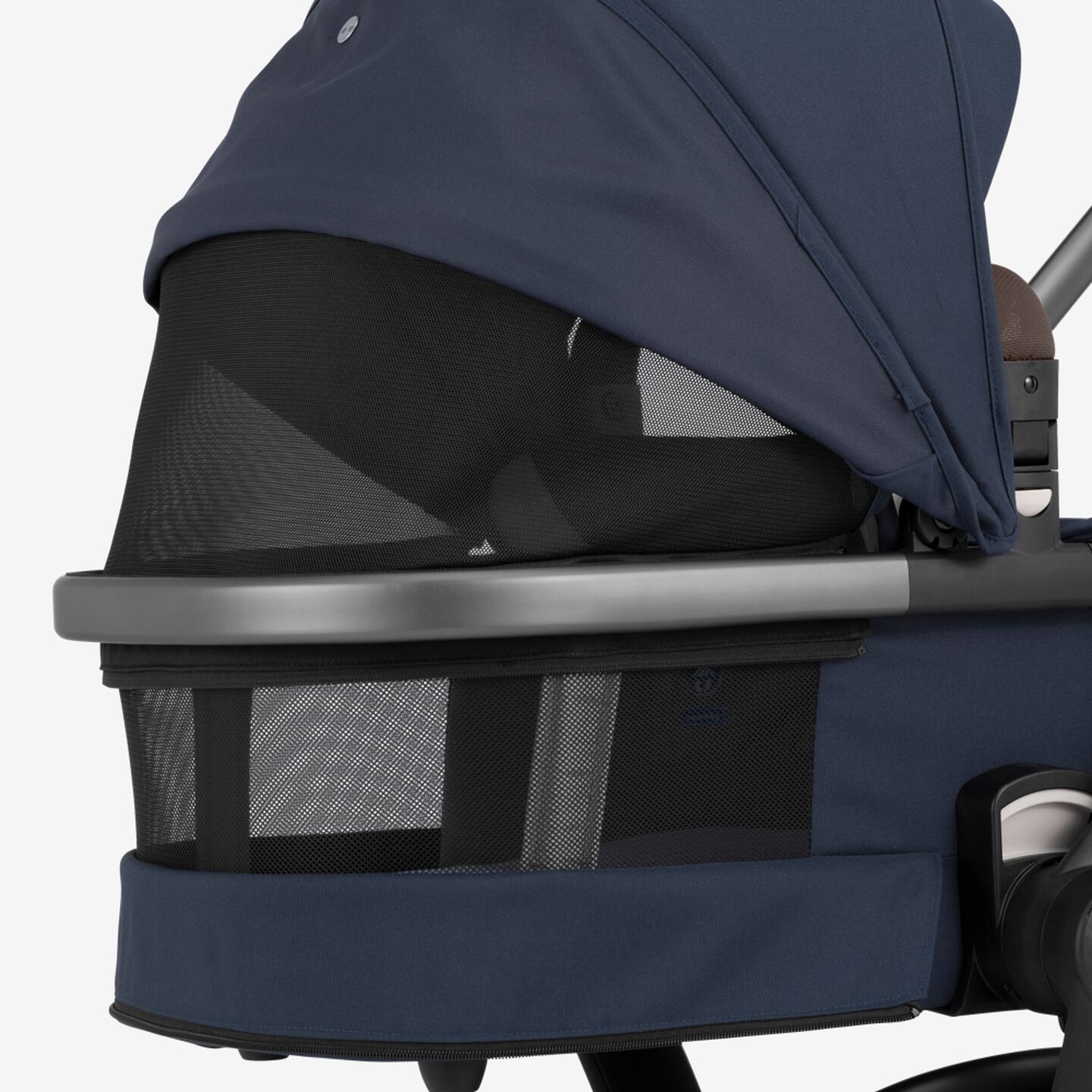 Joolz Hub+ Carrycot | Lay Your Baby Comfortably in The Carrycot