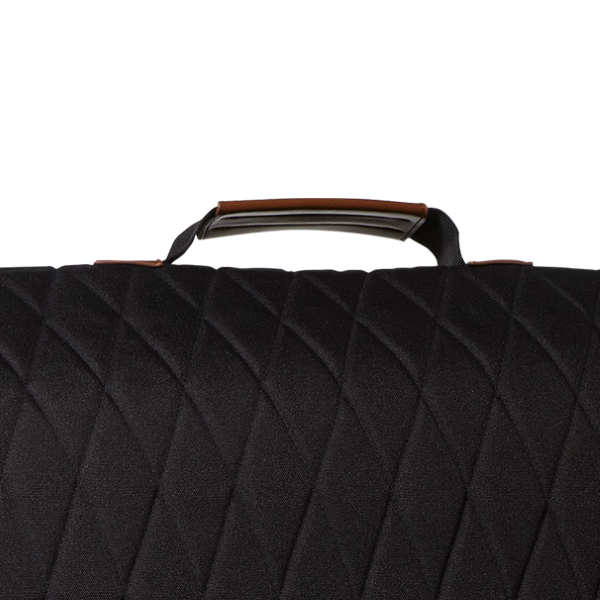 comfortable carry handle
