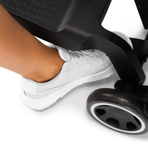   easy access to the brake